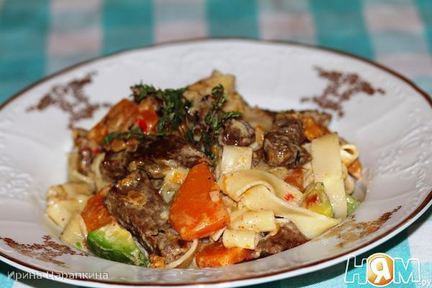 Паста с говядиной и тыквой