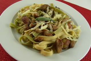 Паста с каштанами, грибами и шалфеем