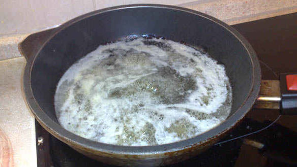 ШАГ 13. паста с консервированным лососем