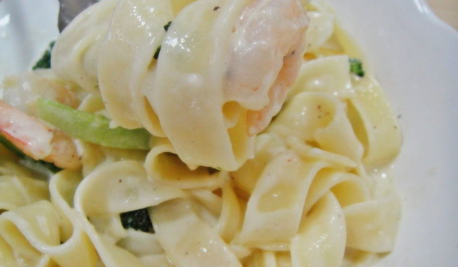 Рецепт паста с креветками и брокколи