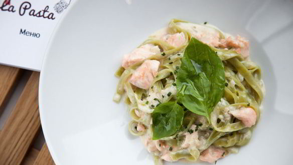 ШАГ 10. паста с лососем и сливочно-имбирным соусом