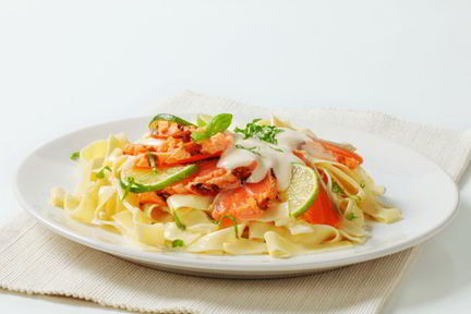 Паста с лососем в сливочном соусе