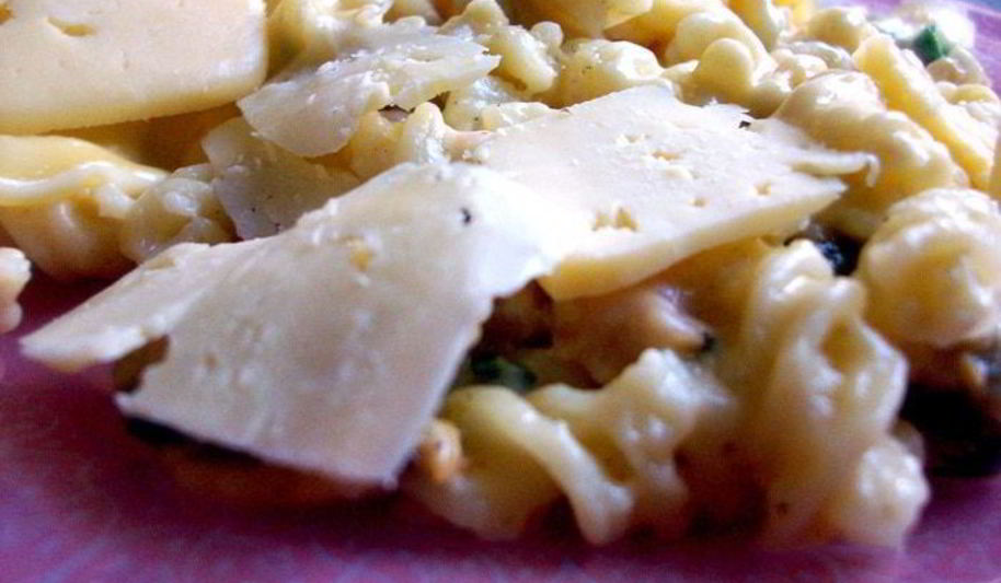 Рецепт паста с морепродуктами в сливочно-сырном соусе