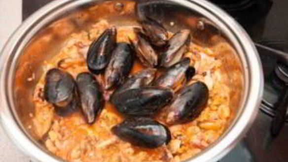 ШАГ 5. паста с морепродуктами