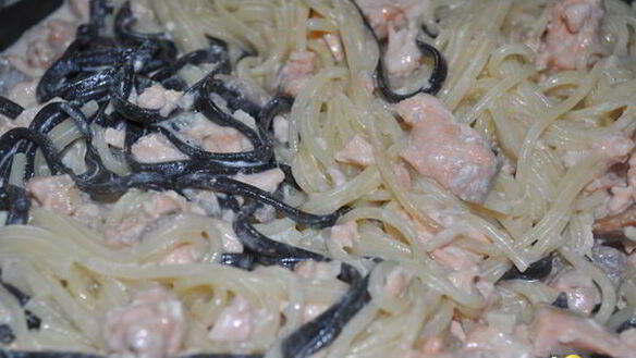 ШАГ 8. паста с семгой