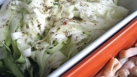 ШАГ 4. паста с цукини, маринованными в лимонном соке