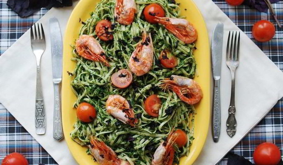 Рецепт паста со шпинатом и креветками