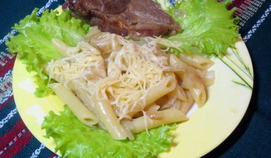 Рецепт паста в луковой подливке