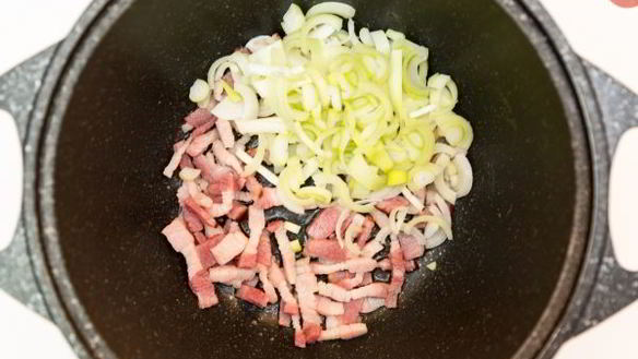 ШАГ 5. спагетти с беконом