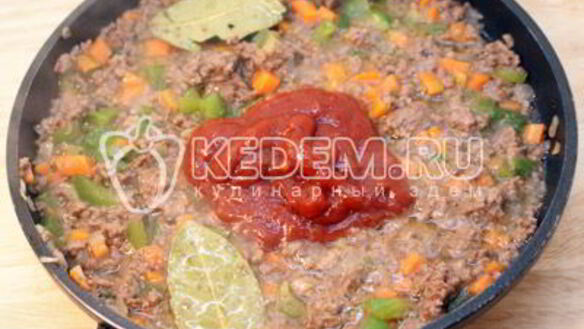 ШАГ 3. спагетти с мясной подливой