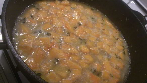 ШАГ 4. спагетти с тыквенным соусом