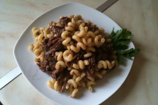 Сытные макароны для очень голодных