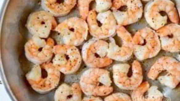 ШАГ 2. зеленые спагетти из кабачков с креветками