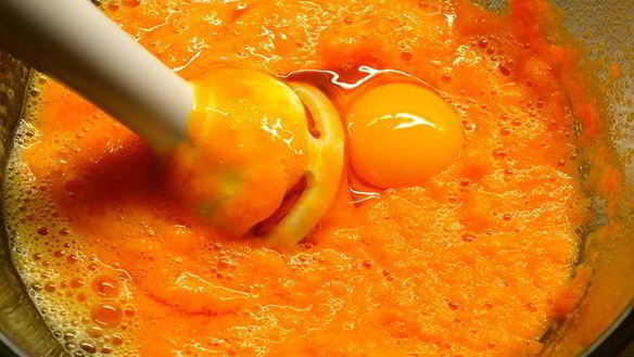 ШАГ 4. морковные клецки с грибами