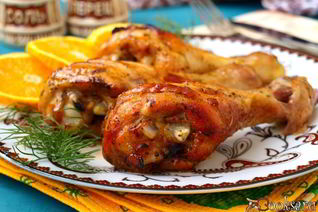 Апельсиновые куриные голени фаршированные чесноком