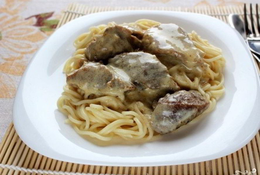 Филе индейки в сливочном соусе