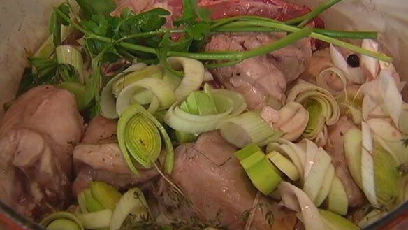 ШАГ 7. кролик в красном вине