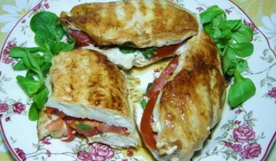 Рецепт куриная грудка с помидорами