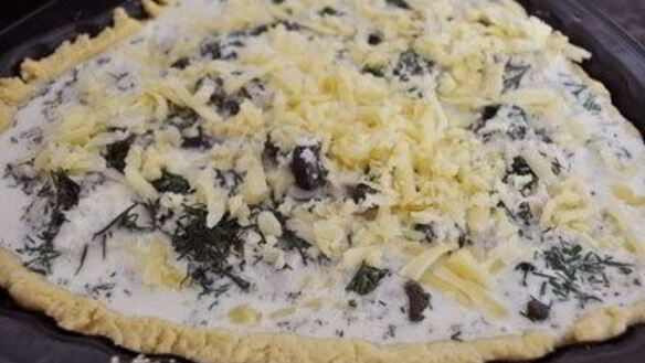 ШАГ 8. куриный киш с грибами