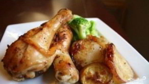 ШАГ 3. куриные бедра в мультиварке редмонд