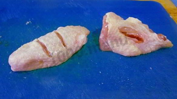 ШАГ 3. куриные крылышки во фритюре хрустящие