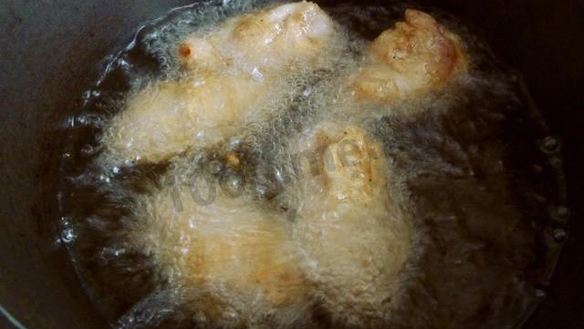 ШАГ 6. куриные крылышки во фритюре хрустящие