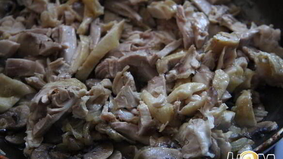 ШАГ 3. курица с грибами и лимоном