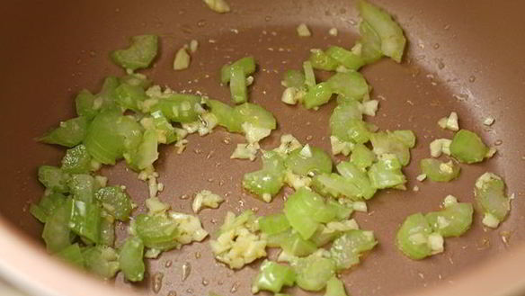 ШАГ 2. курица с киноа в мультиварке