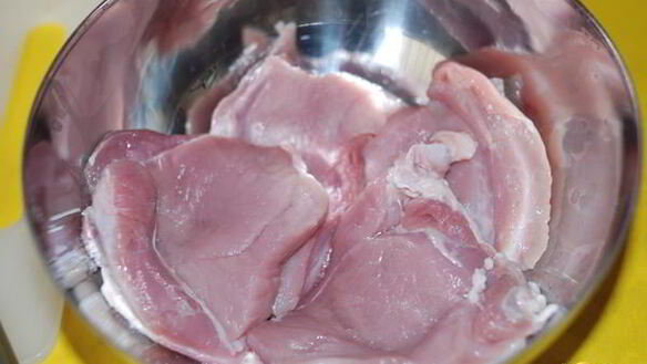 ШАГ 2. свинина под фруктовой шубкой