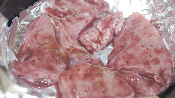 ШАГ 8. свинина под фруктовой шубкой