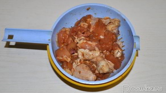 ШАГ 3. тушеная курица бурбон