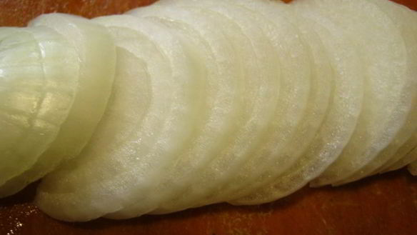 ШАГ 3. ветчина, жареная с горчицей и луком