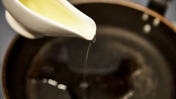 ШАГ 7. ягненок с айвой в винном соусе