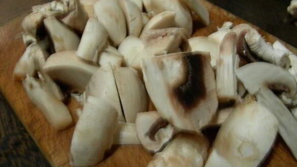 ШАГ 3. нежный гарнир из лука-порея и грибов с маскарпоне