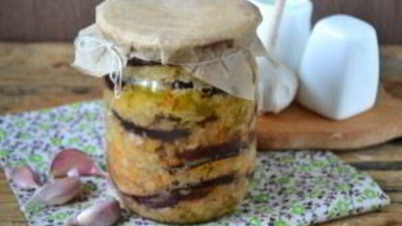 ШАГ 8. баклажаны кружочками в острой приправе