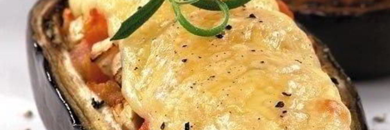 Баклажаны с курицей под сыром моцарелла