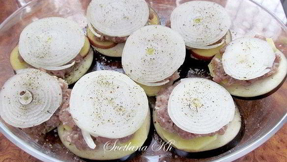 ШАГ 3. баклажаны с мясом и овощами