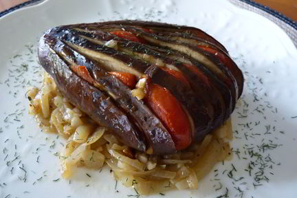 Баклажаны запеченные с помидорами