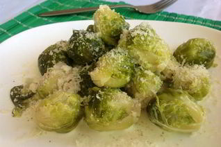 Брюссельская капуста, сливочно-сырная