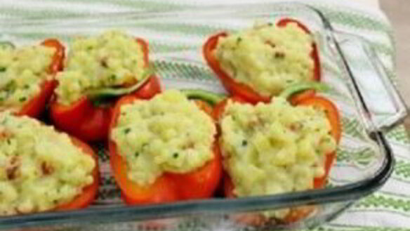 ШАГ 8. фаршированный перец, запеченный в духовке