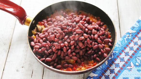 ШАГ 6. фасоль тушеная с мясом