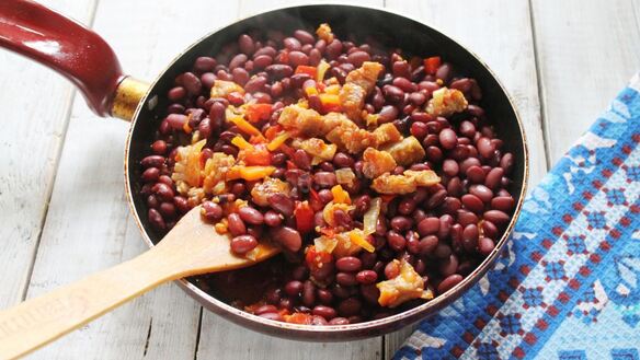 ШАГ 7. фасоль тушеная с мясом