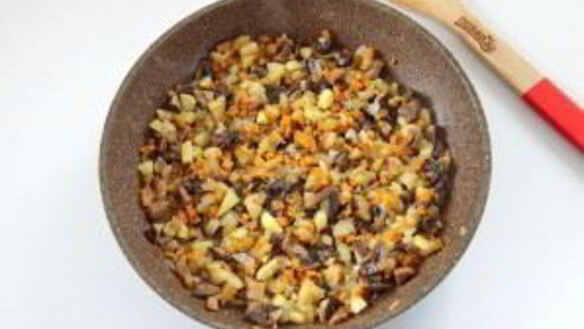 ШАГ 8. кабачки, фаршированные булгуром и грибами