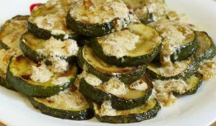 Рецепт кабачки в грибном соусе