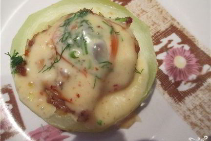 Кабачки, жареные с фаршем