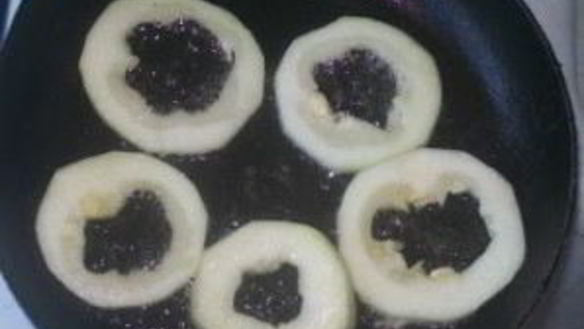 ШАГ 2. кабачки, жареные с фаршем