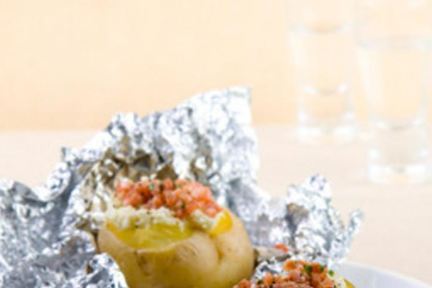 Картофель, фаршированный ветчиной