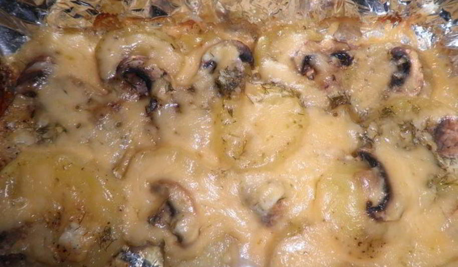 Рецепт картофель с грибами запеченый под сыром
