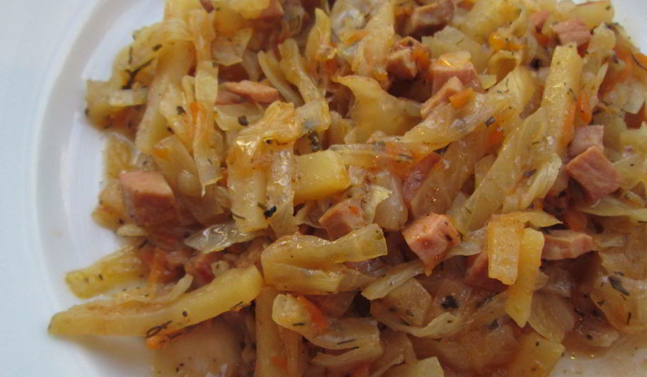 Рецепт квашеная капуста, тушеная с сосисками по-венгерски