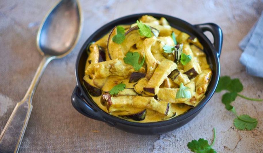 Рецепт острые баклажаны с вешенками и кокосовым молоком